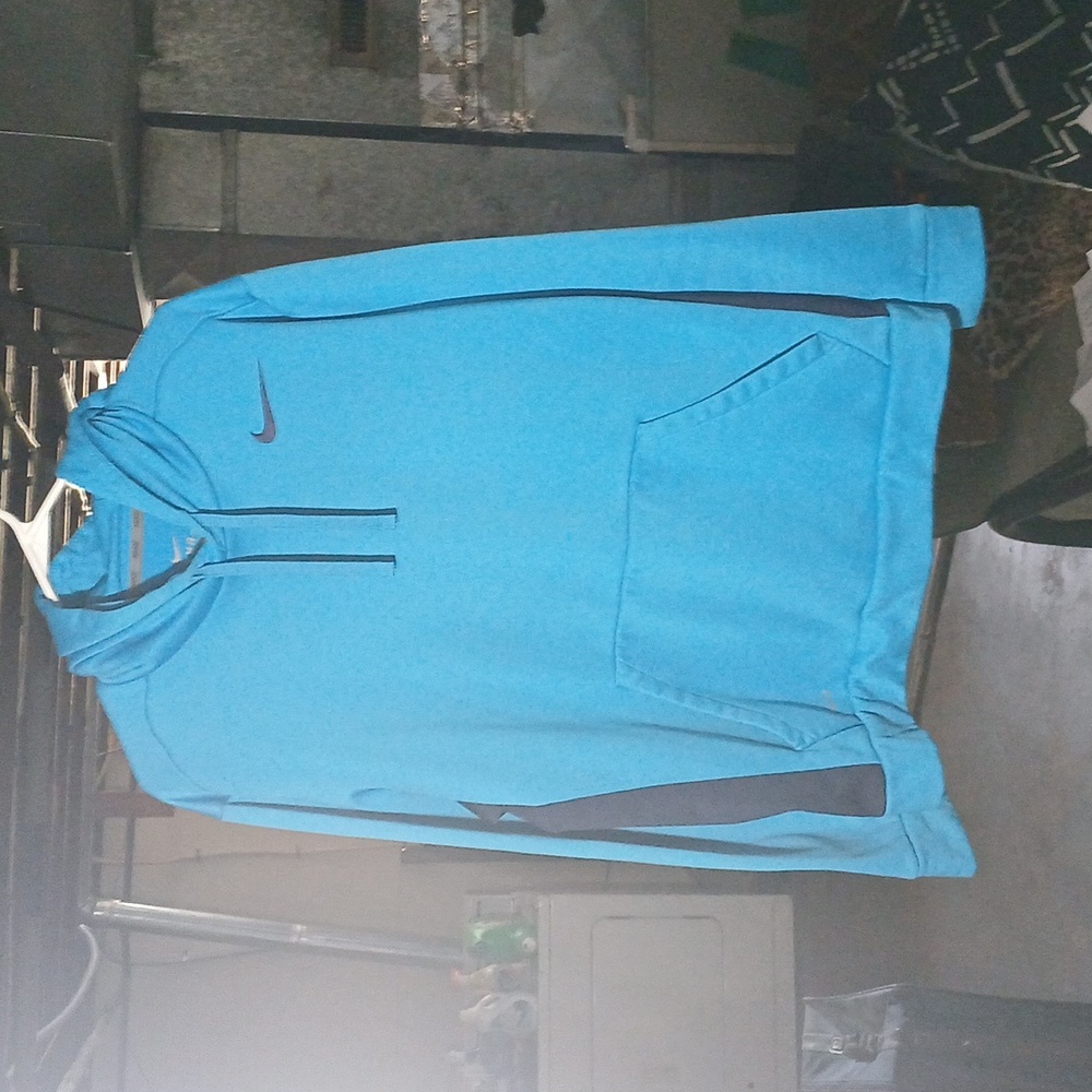 Nike Therma-Fit hoodie